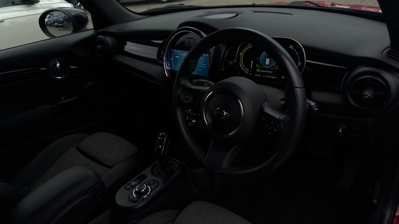 MINI Hatchback 135kW Cooper S Level 2 33kWh 3dr Auto Electric Hatchback